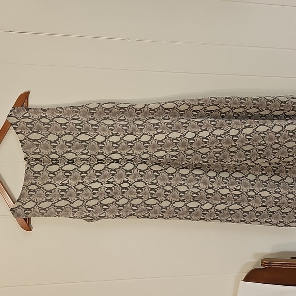 Lauren Ralph Lauren Taupe Snake Surplice Print Dress Womens 14 Midi Python EUC - Picture 10 of 16